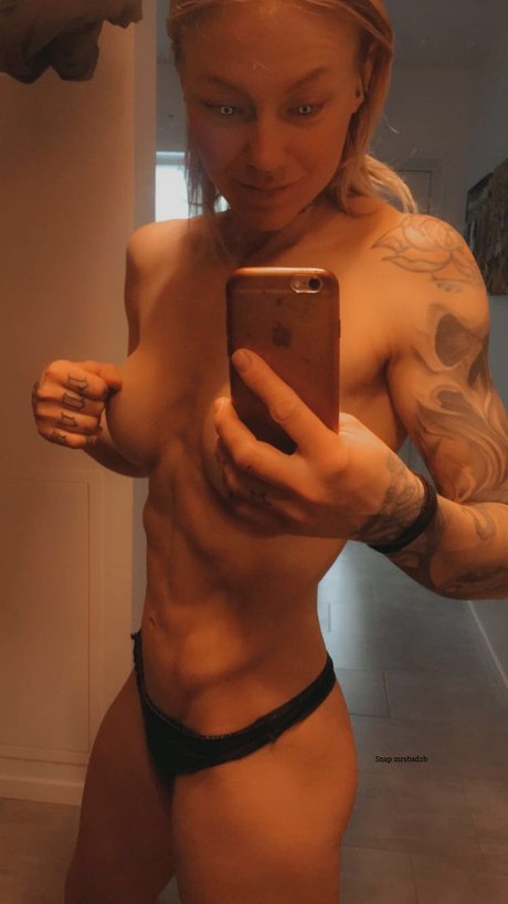 _Pauline Von Schinkel sexy model archive