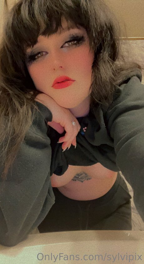 Sylvipix Young Goth Milf hd star archive