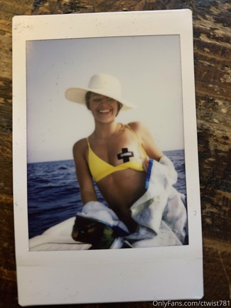 _Courtney Savage star nice galleries