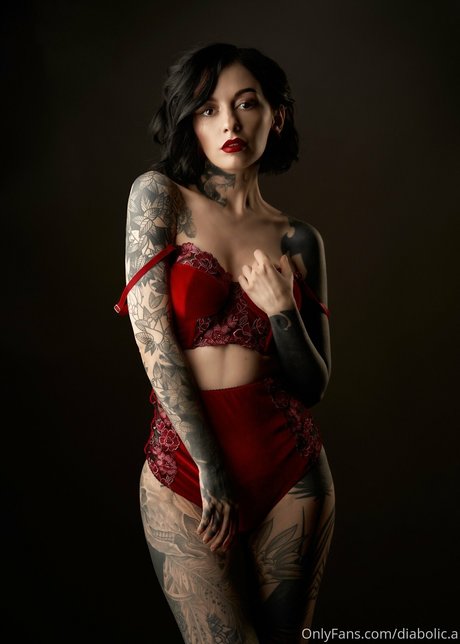 Teena_ pretty model pic