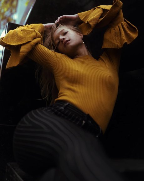 Oni entertainment beautiful actress galleries