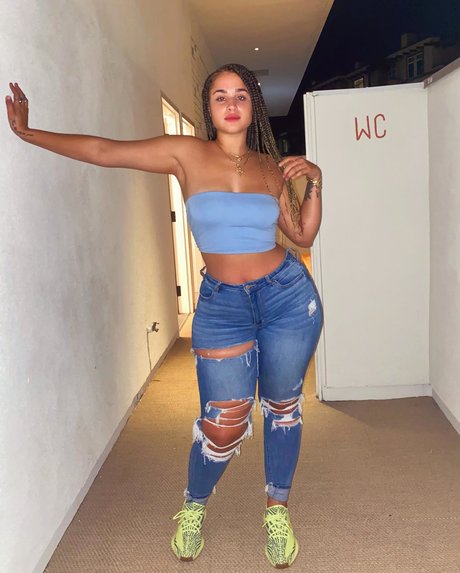 latina ass onlyfans art porn photo