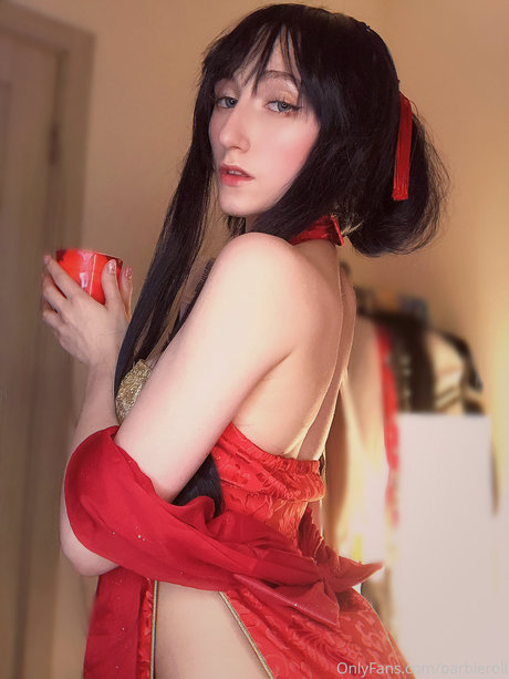 Roxane_ erotic model pics