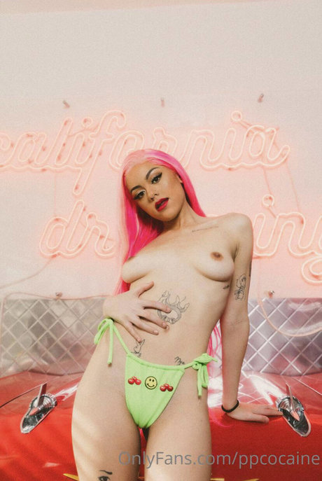 Lilliane Catherine Diomi porn star pics