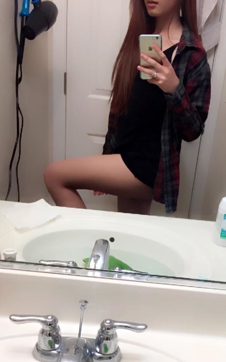 tattooed shemale onlyfans sexy naked picture