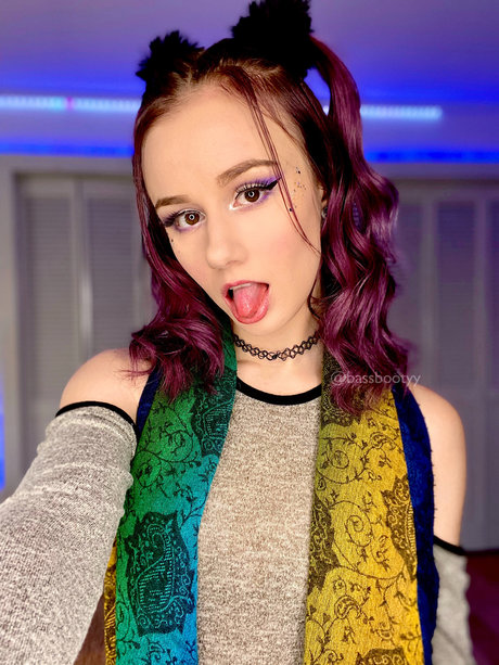 Eva Nova pornstar xxx photo