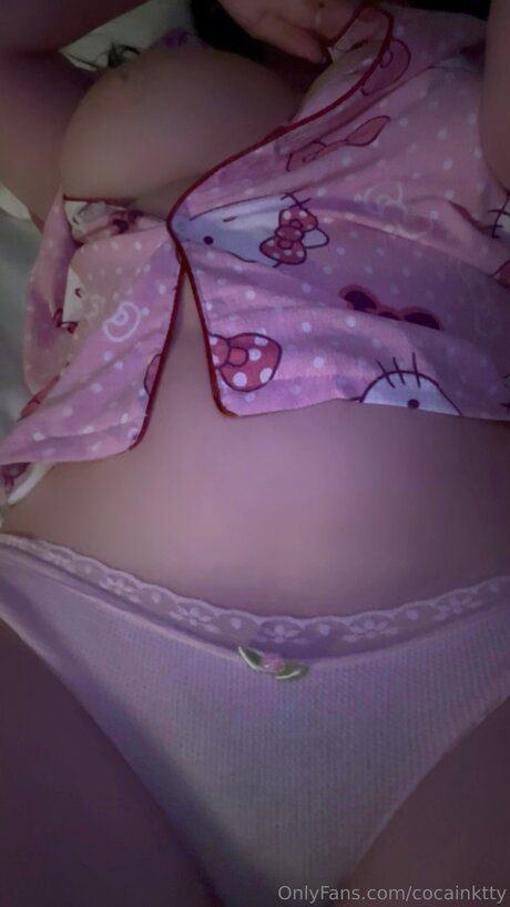 Cocainktty model erotic photo