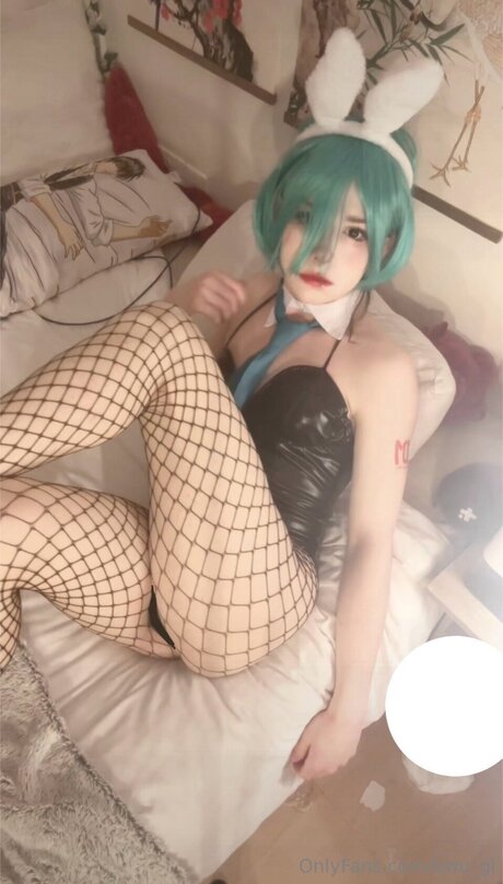 Bwu Gi pornstar naked pics