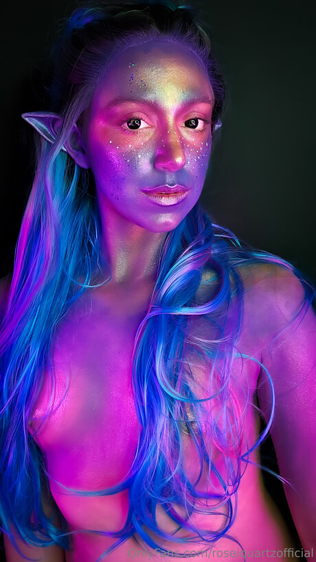 Roseiquartzofficial star hot gallery