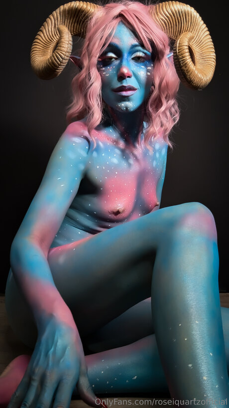 Roseiquartzofficial pornstar naked archive