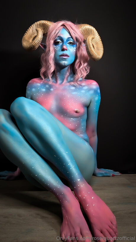 Roseiquartzofficial nudes pornstar gallery