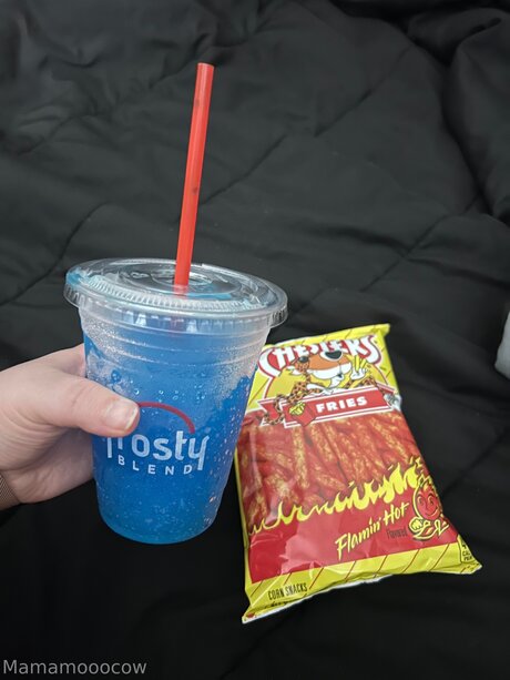 Mamamooocow model perfect image