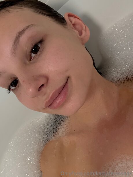 Kattysmassage high quality model img