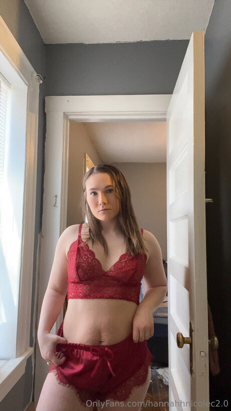 Hannahhnicolec2 0 star perfect pictures