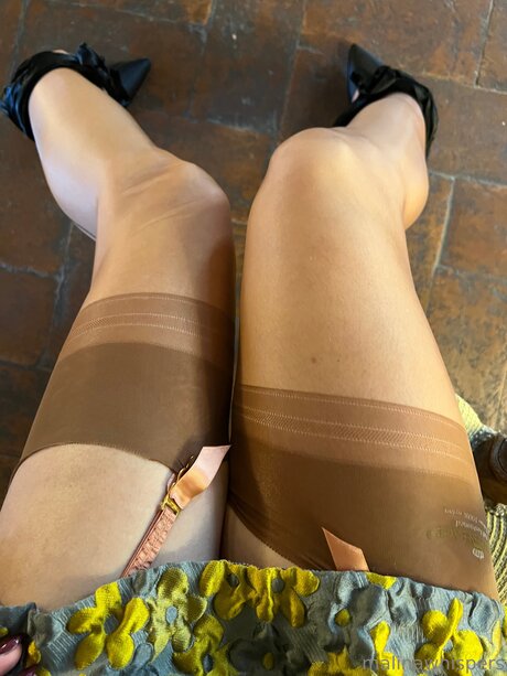 Malinawhispers sex model images