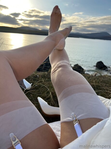 Malinawhispers pornstar xxx picture