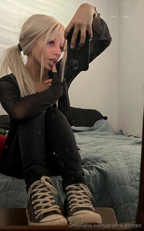 Ariana Gomez nice pornstar picture