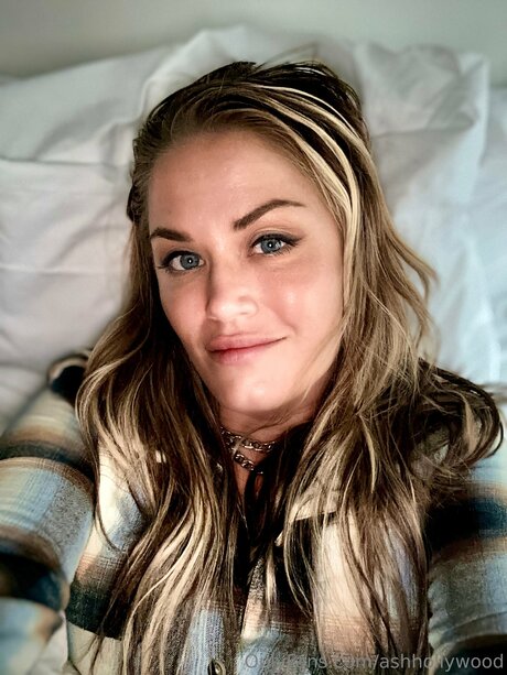 Ashhollywood naked pornstar galleries