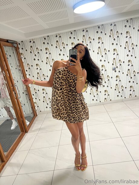 Lirabae pornographic star picture