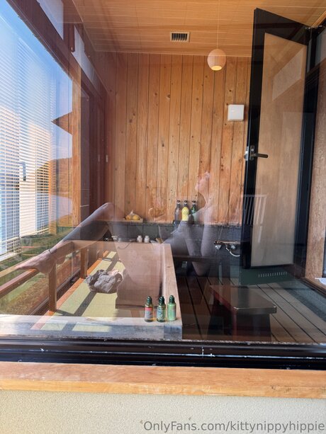 Kittynippyhippie star sexy pics