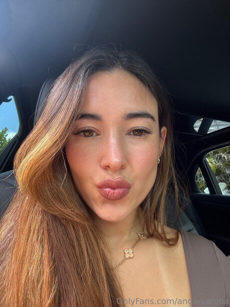 Angievarona model porn img