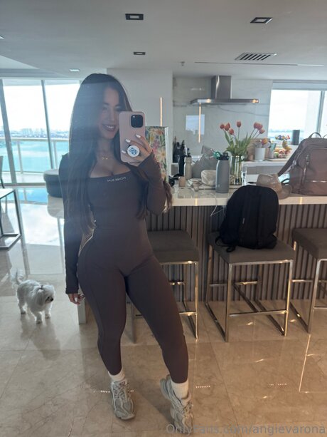 Angievarona model nude archive