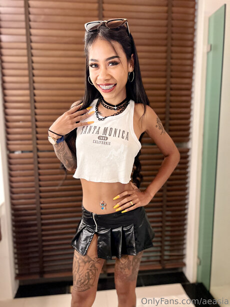 Aeasia free pornstar pics