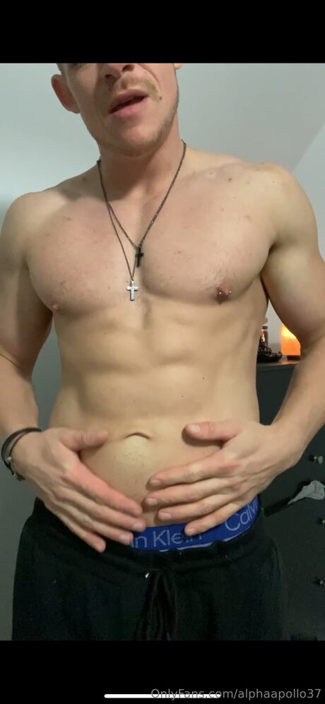 Alphaapollo37 model hd photo