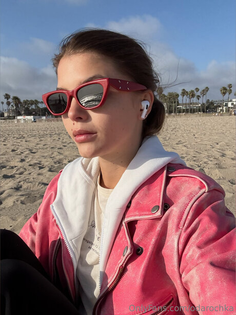 Odarochka porn model pic