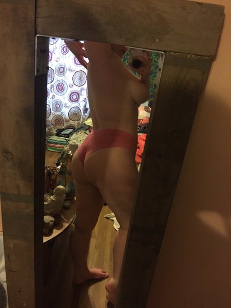 _Sweetlildarling_ hd model photos