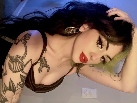 Batz exclusive model img