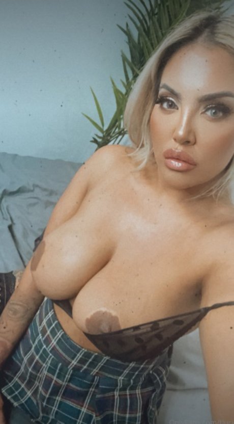 mother daughter onlyfans beautiful nude image