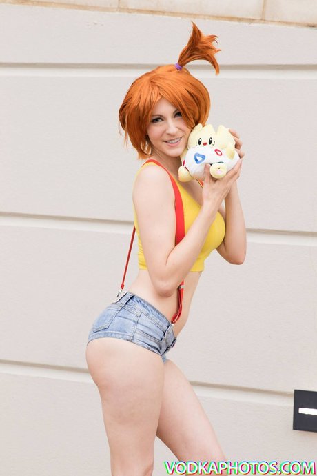 Rebecca Kinny pretty actress images