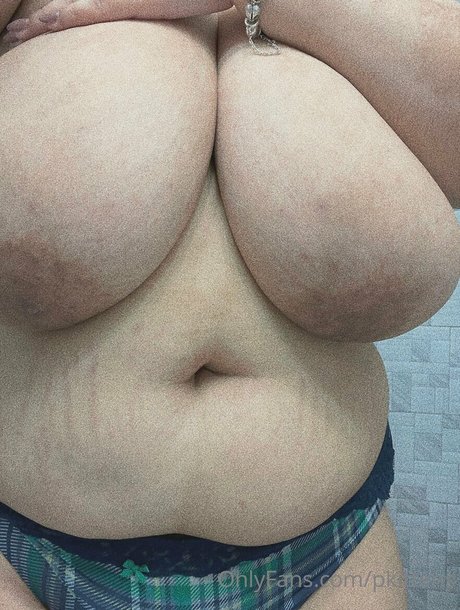 Pkittens Busty pornstar art photos