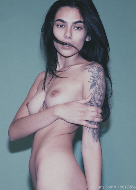 Brianna Itshades perfect pornstar pic