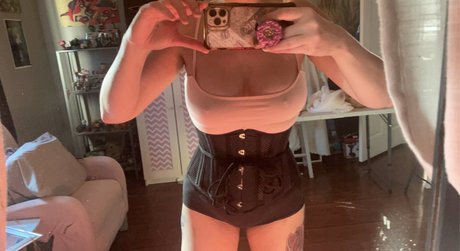 Jade stryker beautiful model gallery