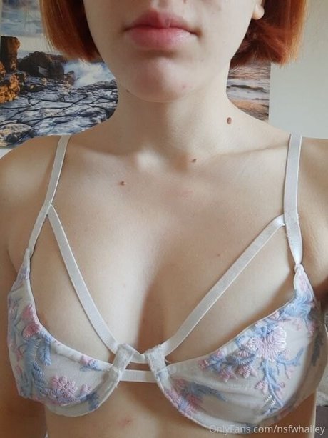 Haileynsfw exclusive actress gallery