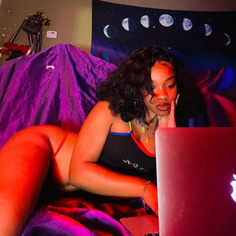 Little Me perfect model photo