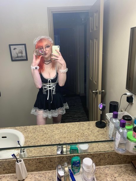 Sad Cthulu model erotic photo