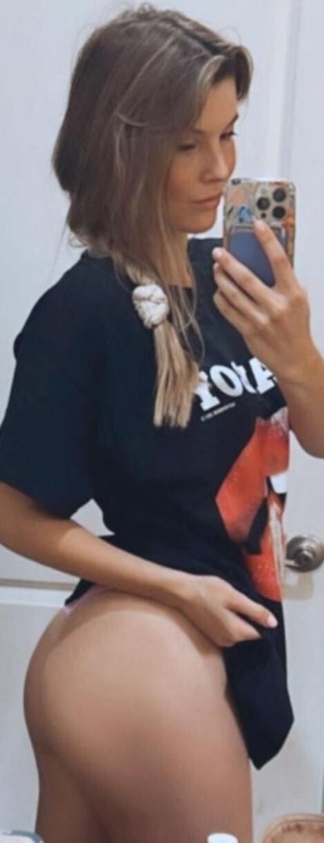 moms onlyfans beautiful naked images