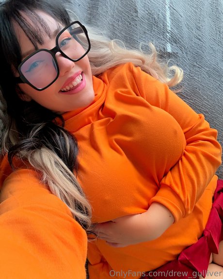 Drew Gulliver model pretty photo