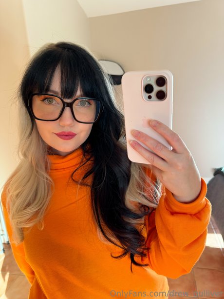 Drew Gulliver model pornographic photos