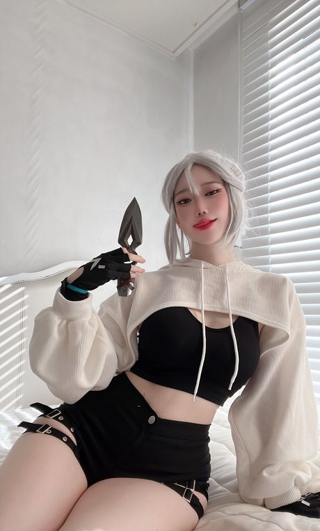 Evawishx_ beautiful pornstar img