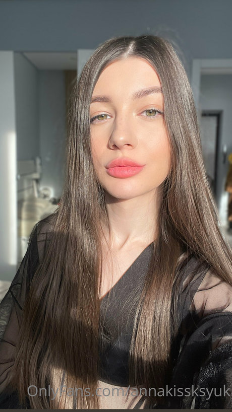 Petite Doll_ star perfect img