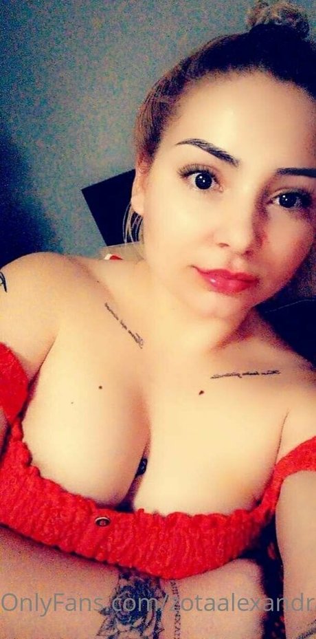 zotaalexandra perfect actress pictures