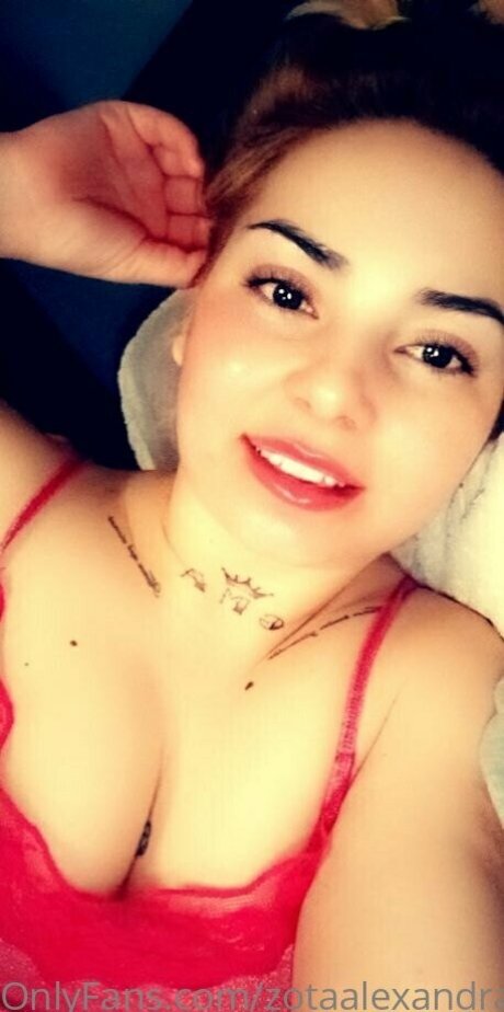 zotaalexandra erotic actress pics