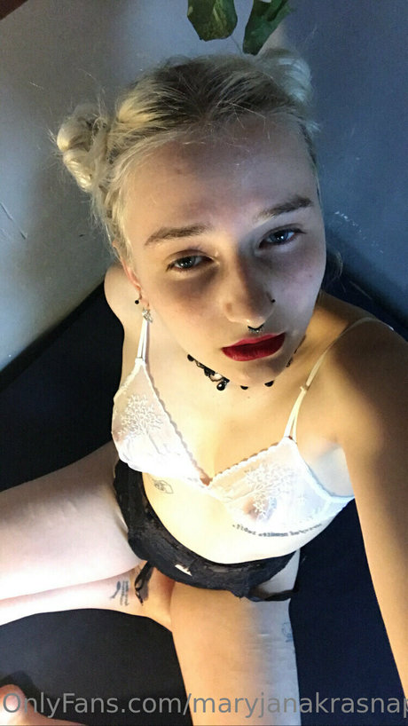 public onlyfans pornographic photos