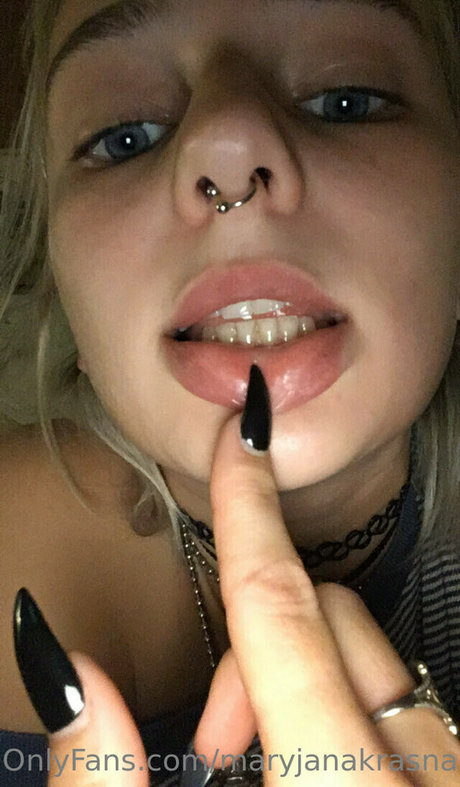 Maryjanakrasnapanna hd model pictures