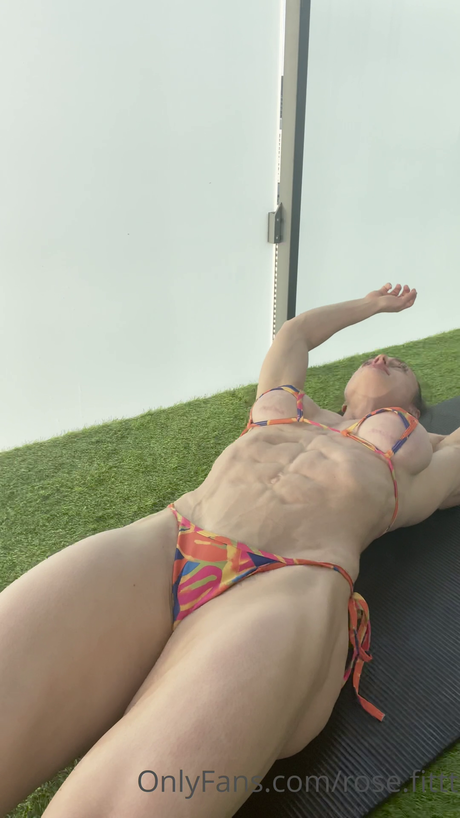 Rose Fittt Fitnfreaky_ sexy star img