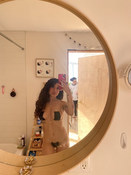 Spicymarii Lilfairymari star adult image